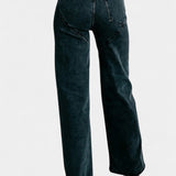 Evelyn Jeans Rectos Rasgados Con Rhinestones Colección