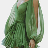 Skylar Vestido Mini Con Escote V Mangas Vaporosas Colección
