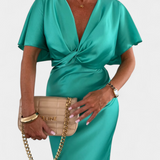 Emryn Vestido Suave Nudo Cruzado Colección Exclusiva
