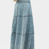 Lorena Falda Maxi Vaquera Con Pluma Y Costuras Exclusivas