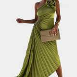 Leire Vestido Cóctel Asimétrico Aplique Floral Exclusivo