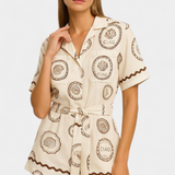 Seashell Mono Camiseta Exclusiva Con Detalle de Concha
