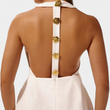 Yvonne Vestido Mini Halter Aplique Floral Cosido a Mano