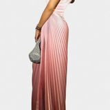 Elyna Vestido Maxi Asimétrico Plisado Cuello Mock Exclusivo