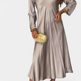 Riva Vestido Fluido Seda Escote V Mangas Largas Exclusivo