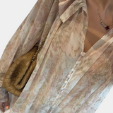 Blusa Dunas Susurrantes Con Botones De Nácar Pastel Elite