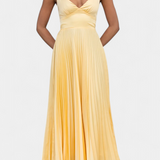 Arlena Vestido Plisado de Tiras Espalda Cruzada Limitada