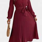 Theresa Vestido Cuello Alto Plisado Colección Exclusiva