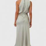 Rina Vestido Halter Drapeado Seda Colección Exclusiva