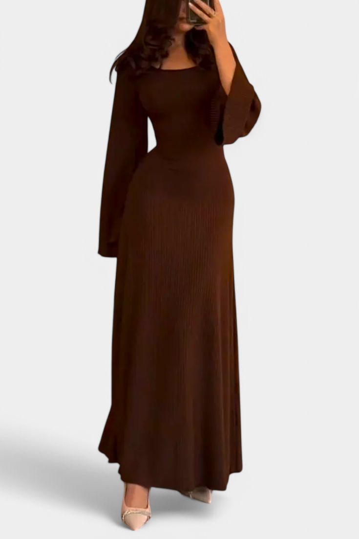 Livia Vestido Punto Suave Con Cintura Midi Colección